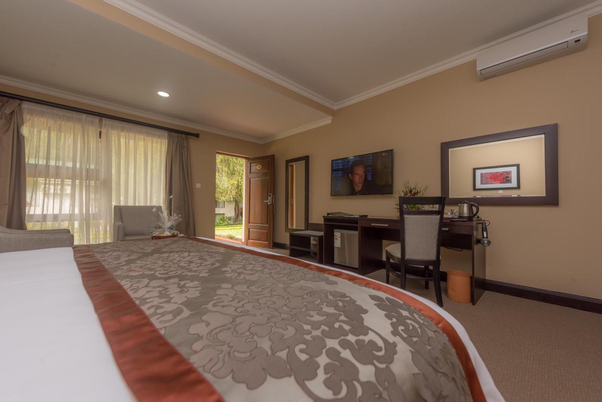 Hotel Sunbird Lilongwe Extérieur photo