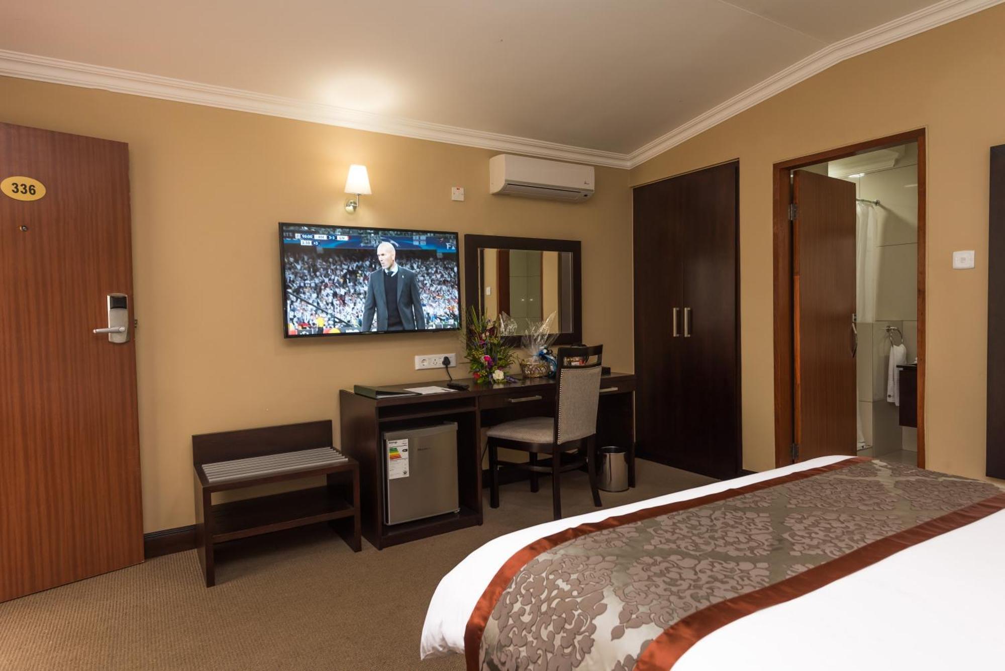 Hotel Sunbird Lilongwe Extérieur photo