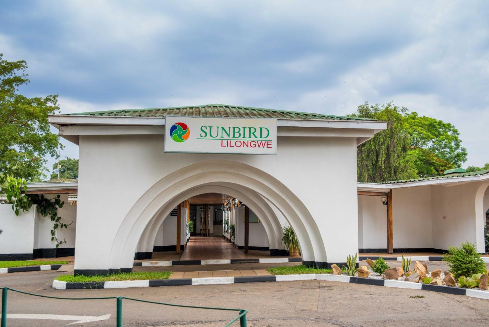 Hotel Sunbird Lilongwe Extérieur photo