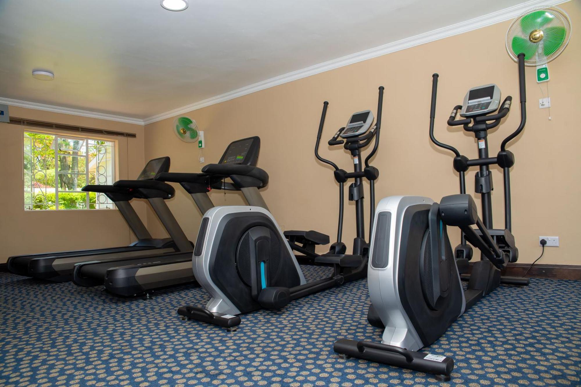 Hotel Sunbird Lilongwe Extérieur photo
